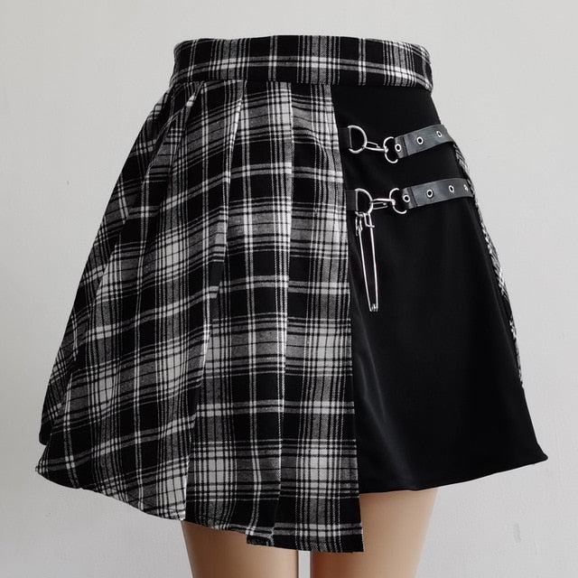 Harajuku Gothic Style Asymmetric Cutout Plaid Skirt in 2 Colours