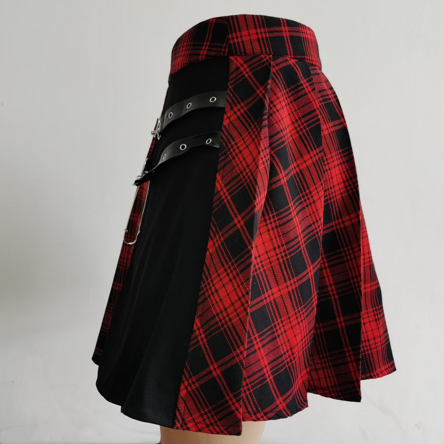 Harajuku Gothic Style Asymmetric Cutout Plaid Skirt in 2 Colours